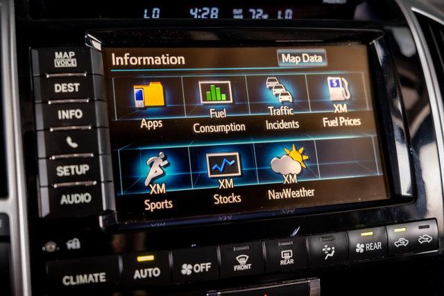Photo of 2013 Black Toyota Land Cruiser