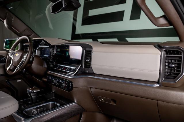 Photo of 2024 Black Chevrolet Silverado 1500