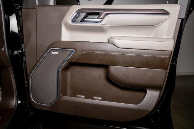 Photo of 2024 Black Chevrolet Silverado 1500