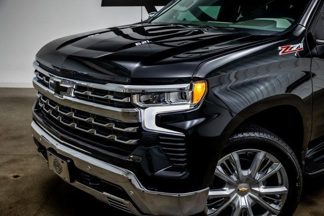 Photo of 2024 Black Chevrolet Silverado 1500