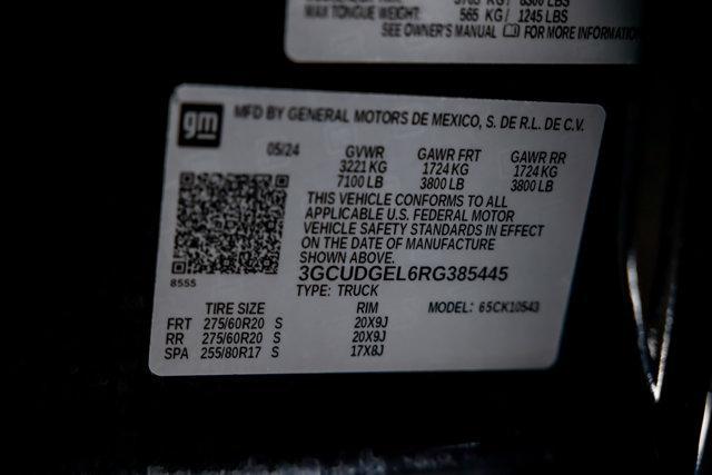Photo of 2024 Black Chevrolet Silverado 1500