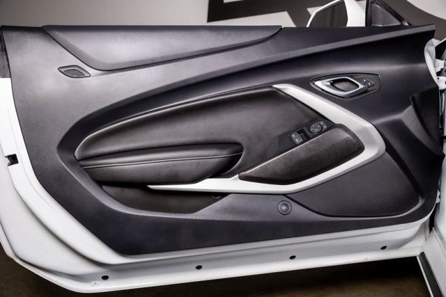 Photo of 2023 Summit White Chevrolet Camaro