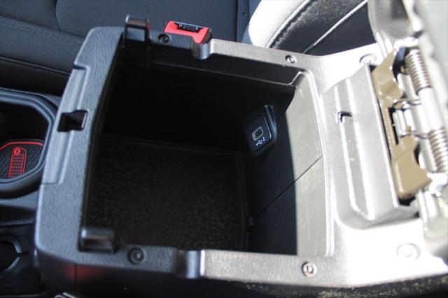 Photo of 2020 Bright White Clearcoat Jeep Wrangler Unlimited