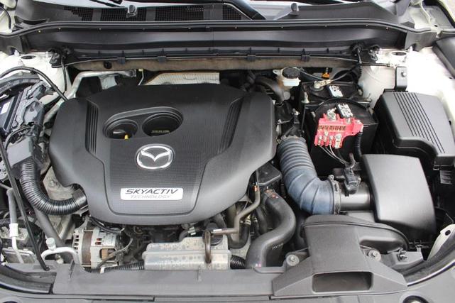 Photo of 2019 Snowflake White Pearl Mica Mazda CX-5