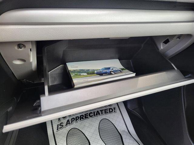 Photo of 2014 Satin White Pearl Subaru Forester