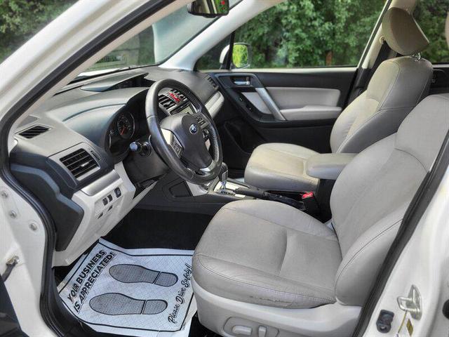 Photo of 2014 Satin White Pearl Subaru Forester