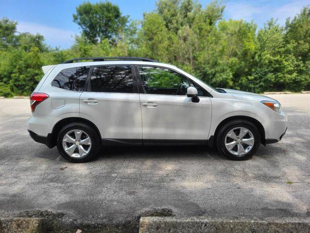 Photo of 2014 Satin White Pearl Subaru Forester