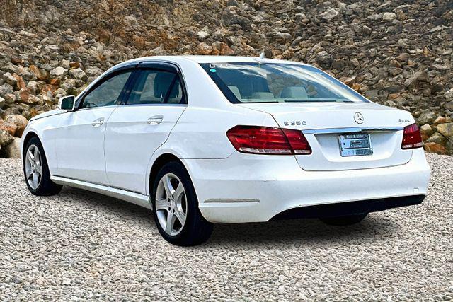 Photo of 2014 White Mercedes-Benz E-Class