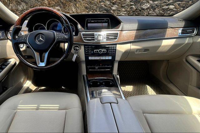 Photo of 2014 White Mercedes-Benz E-Class