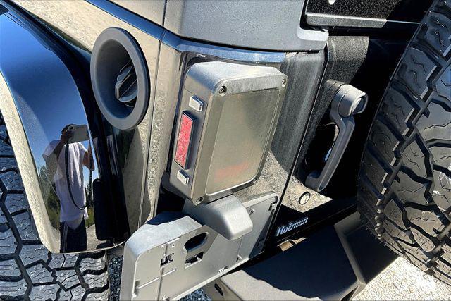 Photo of 2014 Black Clearcoat Jeep Wrangler Unlimited