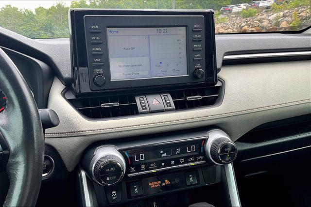 Photo of 2019 Blue Toyota RAV4