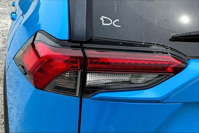 Photo of 2019 Blue Toyota RAV4