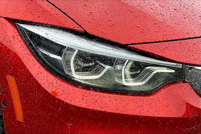 Photo of 2018 Sakhir Orange II Metallic BMW M4