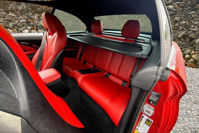 Photo of 2018 Sakhir Orange II Metallic BMW M4