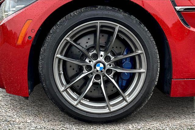 Photo of 2018 Sakhir Orange II Metallic BMW M4