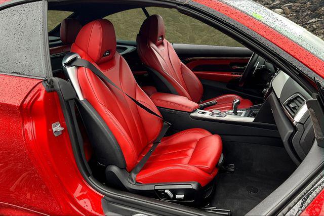 Photo of 2018 Sakhir Orange II Metallic BMW M4
