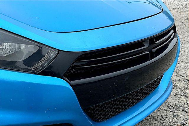 Photo of 2016 B5 Blue Pearlcoat Dodge Dart