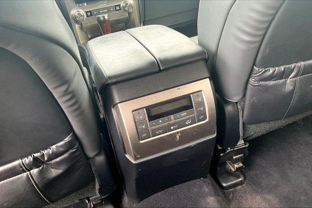 Photo of 2019 Silver Lining Metallic Lexus GX 460