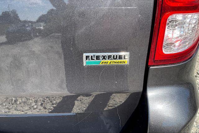 Photo of 2018 Granite Pearlcoat Dodge Grand Caravan