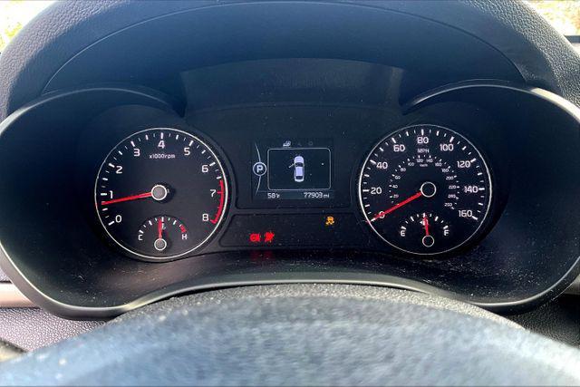Photo of 2016 Snow White Pearl Kia Optima