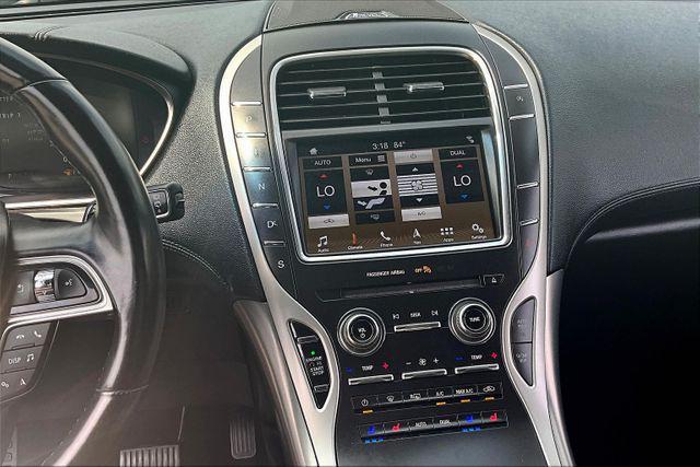 Photo of 2019 Ingot Silver Metallic Lincoln Nautilus