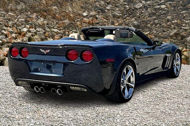 Photo of 2013 Blue Chevrolet Corvette