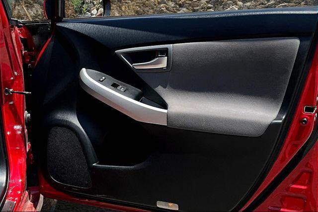 Photo of 2013 Barcelona Red Metallic Toyota Prius