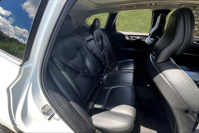 Photo of 2019 White Volvo XC60