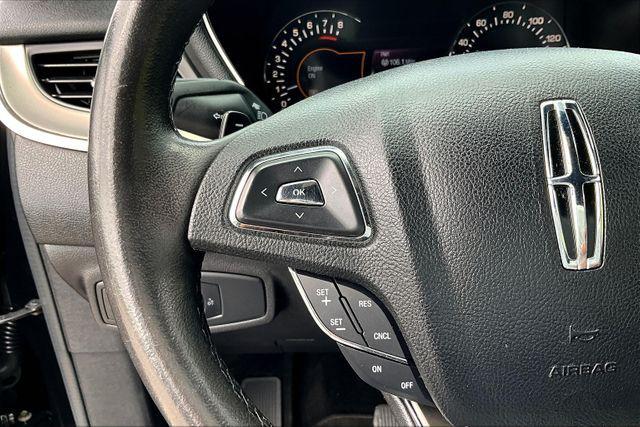 Photo of 2015 Tuxedo Black Metallic Lincoln MKC