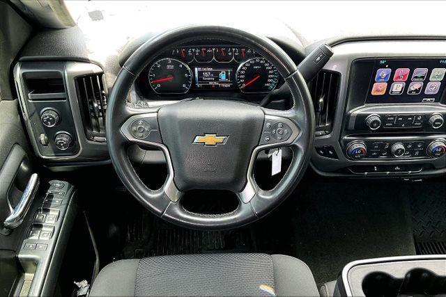Photo of 2016 Deep Ocean Blue Metallic Chevrolet Silverado 1500