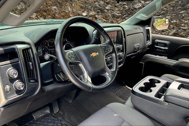 Photo of 2016 Deep Ocean Blue Metallic Chevrolet Silverado 1500