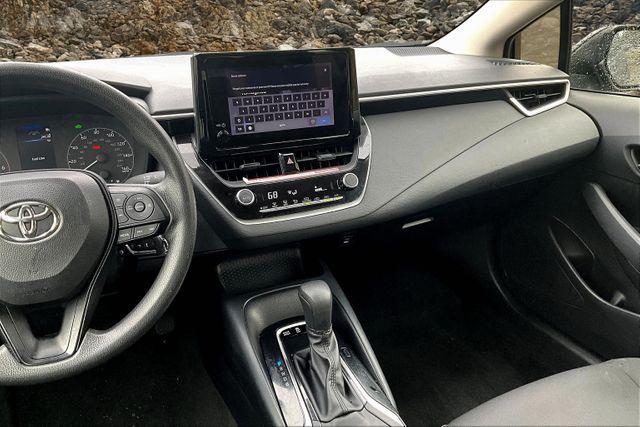 Photo of 2025 Black Toyota Corolla