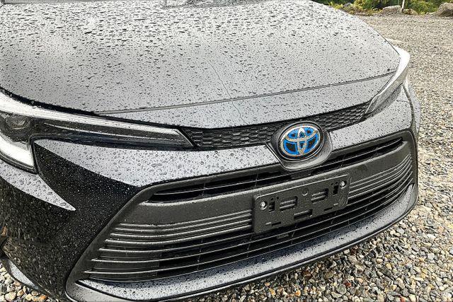 Photo of 2025 Black Toyota Corolla