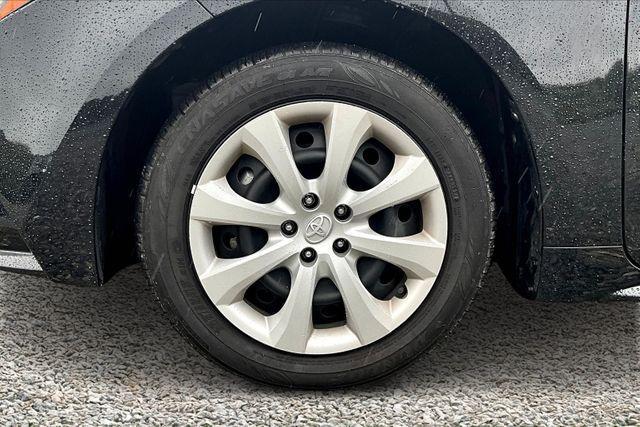 Photo of 2025 Black Toyota Corolla