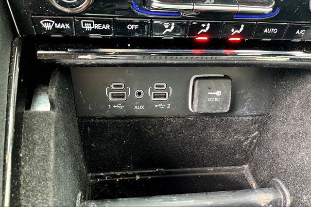Photo of 2021 Bright White Clearcoat Jeep Grand Cherokee L