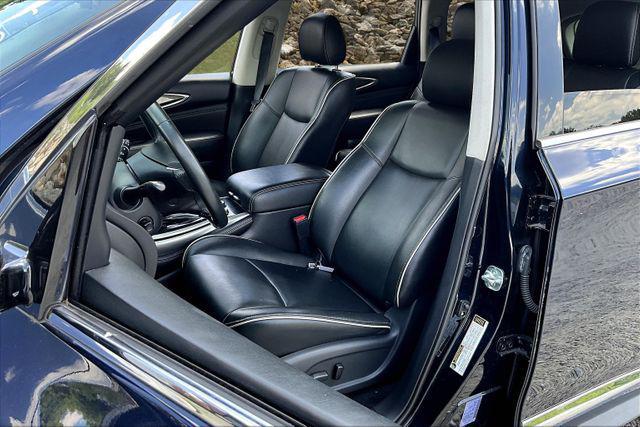 Photo of 2019 Blue INFINITI QX60