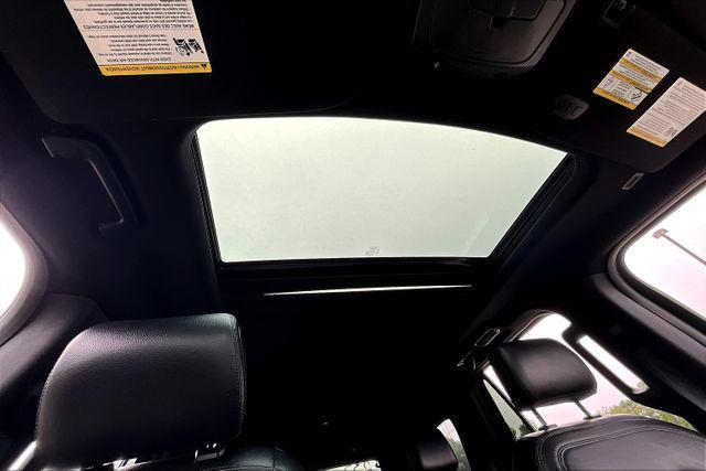 Photo of 2018 Shadow Black Ford Expedition