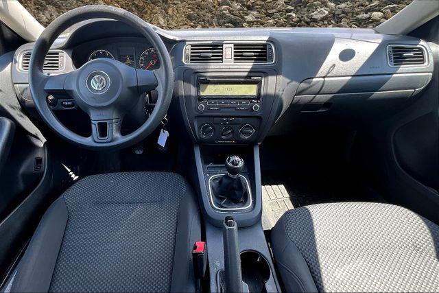 Photo of 2011 Tempest Blue Metallic Volkswagen Jetta