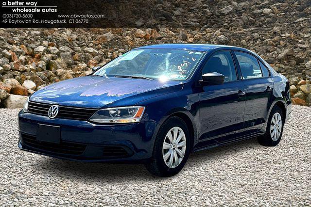 Photo of 2011 Tempest Blue Metallic Volkswagen Jetta