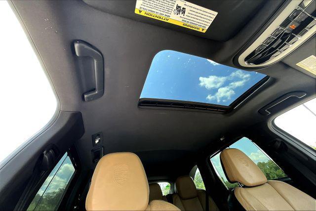 Photo of 2018 White Porsche Cayenne