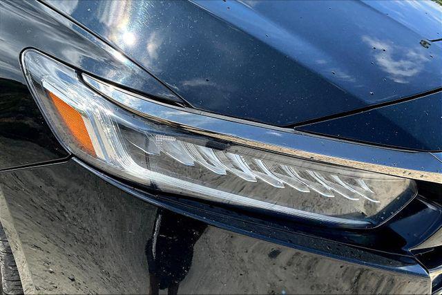 Photo of 2022 Crystal Black Pearl Honda Accord Hybrid