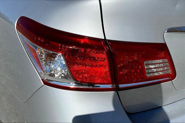 Photo of 2011 Silver Lexus ES 350
