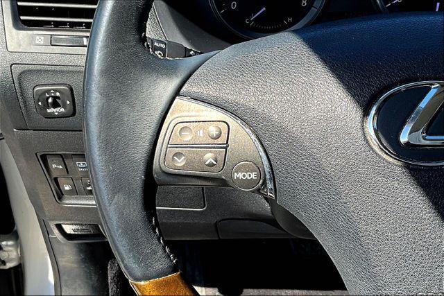 Photo of 2011 Silver Lexus ES 350