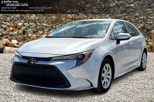 Photo of 2021 Classic Silver Metallic Toyota Corolla