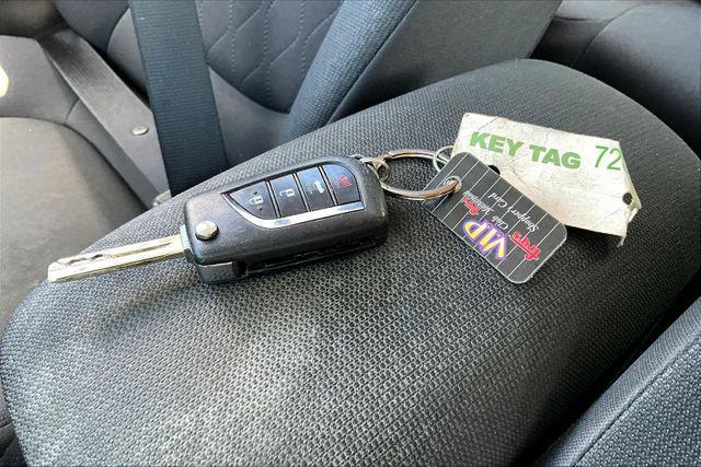 Photo of 2021 Classic Silver Metallic Toyota Corolla