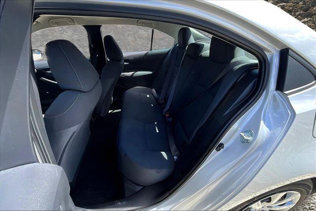 Photo of 2021 Classic Silver Metallic Toyota Corolla