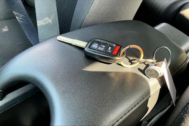 Photo of 2018 Modern Steel Metallic Honda HR-V