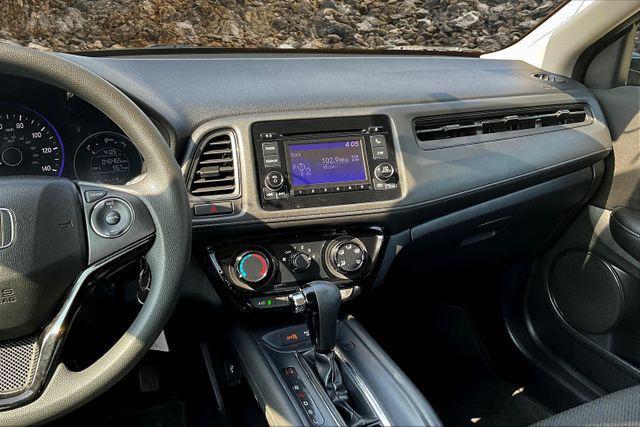 Photo of 2018 Modern Steel Metallic Honda HR-V