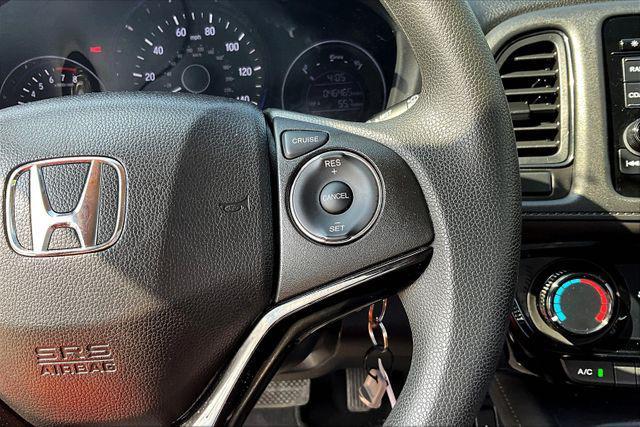 Photo of 2018 Modern Steel Metallic Honda HR-V