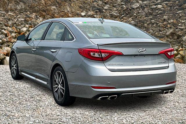 Photo of 2015 Shale Gray Metallic Hyundai SONATA